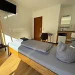 Zur Goldenen Krone Guest house